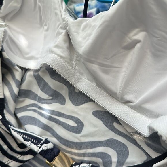 Trina Turk Zebra Handkerchief Rev Bottom Swimsuit Set 6 - Picture 8 of 12